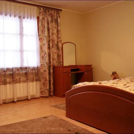 Konukevi Panorama Yaremche